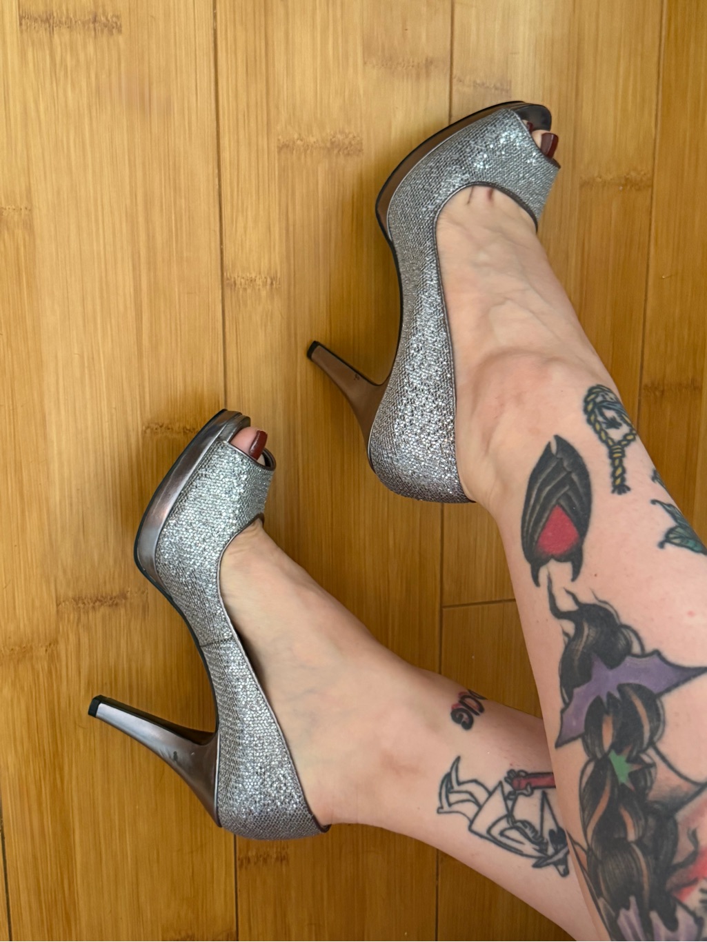 Nine West Silver Glitter Peep-Toe High Heels
